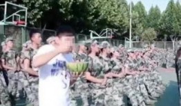 军训免费吃瓜,免费瓜果助力青春汗水